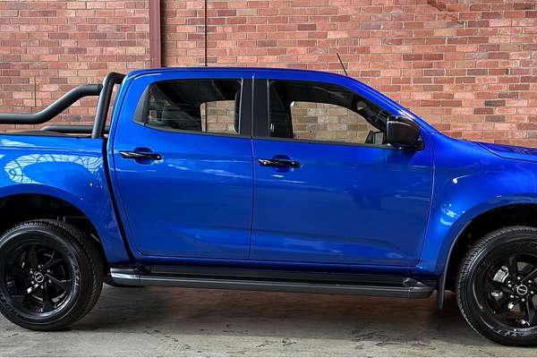 2025 Isuzu D-MAX X-RIDER 4X4