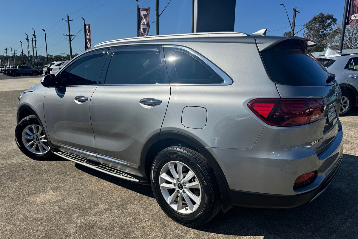 2018 Kia Sorento Si UM