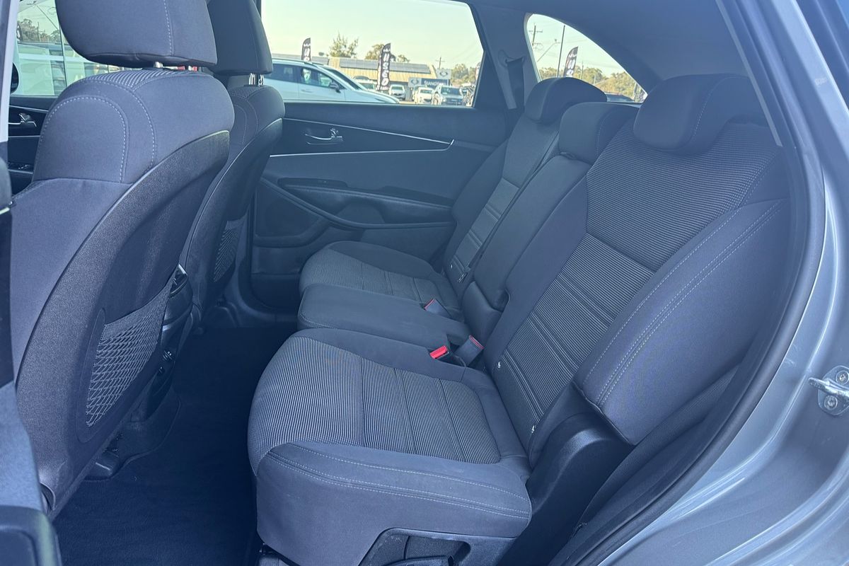 2018 Kia Sorento Si UM