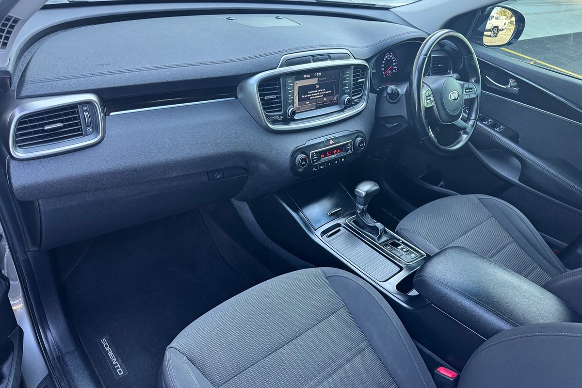 2018 Kia Sorento Si UM