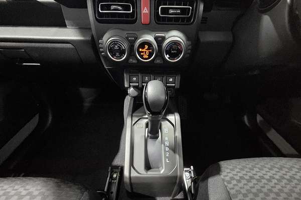 2024 Suzuki Jimny GLX GJ