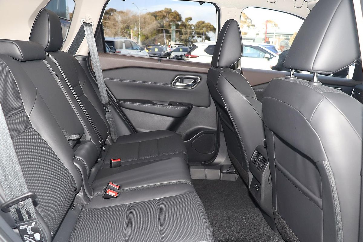 2024 Nissan X-TRAIL N-TREK T33