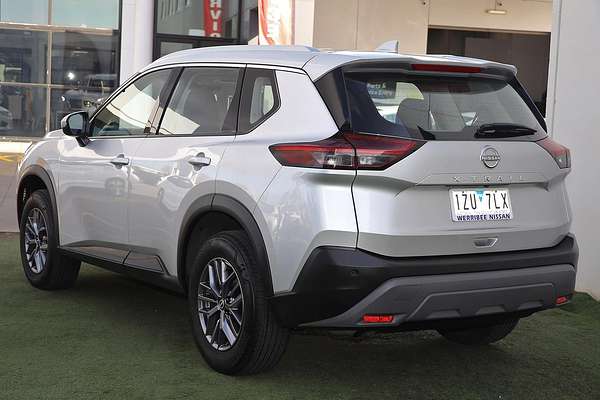 2024 Nissan X-TRAIL ST T33