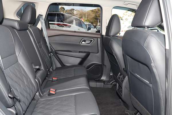 2024 Nissan X-TRAIL Ti-L T33