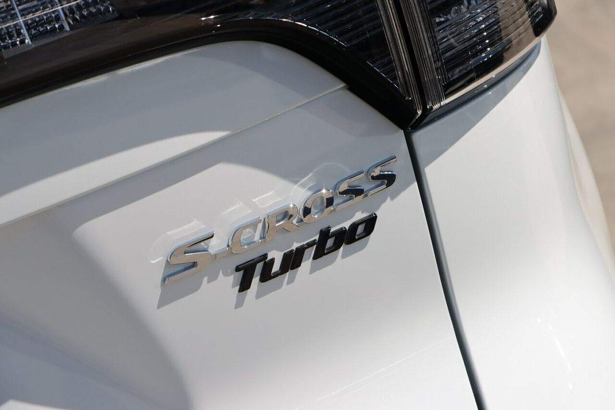 2024 Suzuki S-Cross JYB
