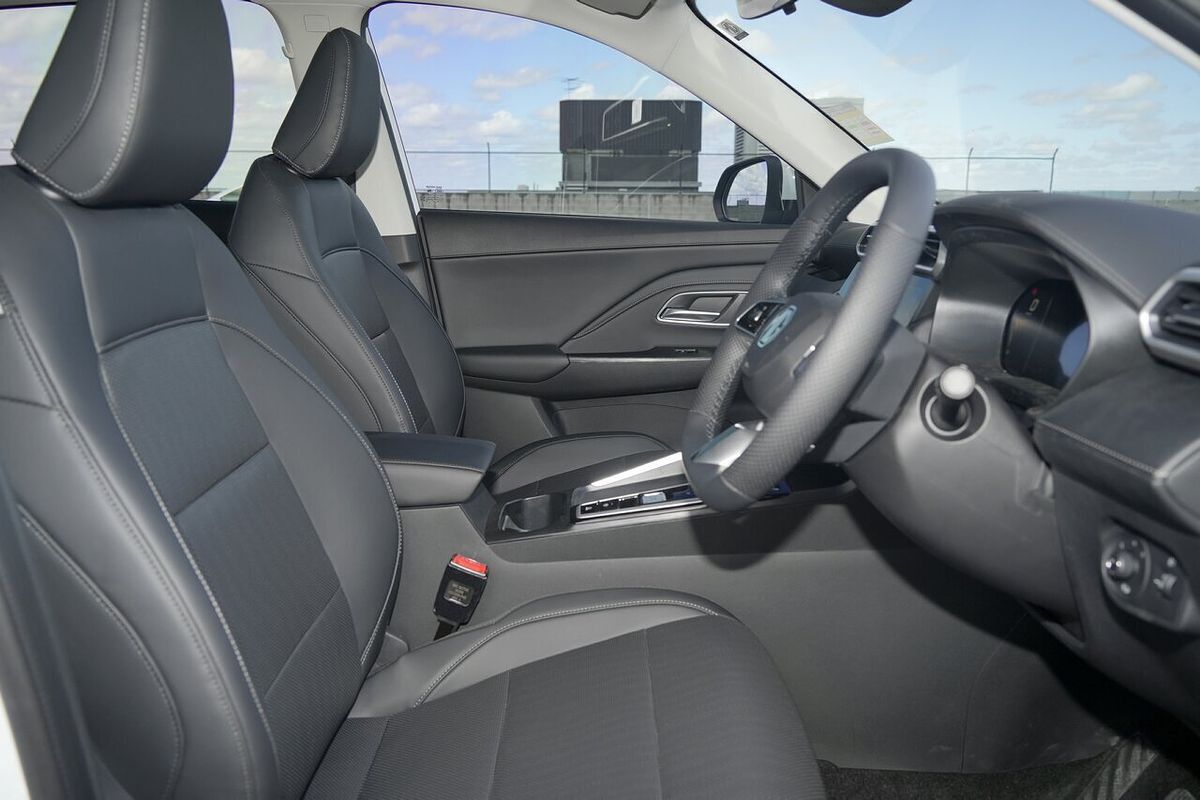 2025 MG ZS Essence Turbo ZS32