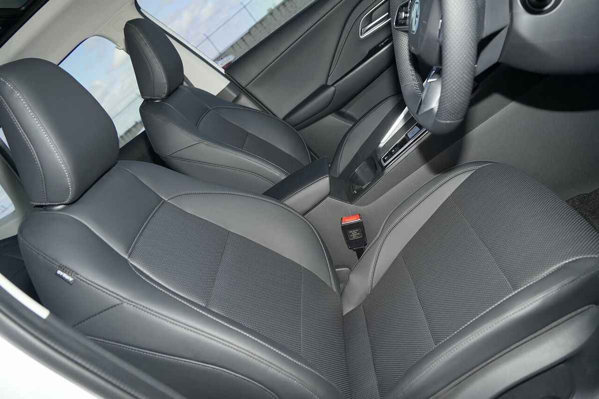 2025 MG ZS Essence Turbo ZS32