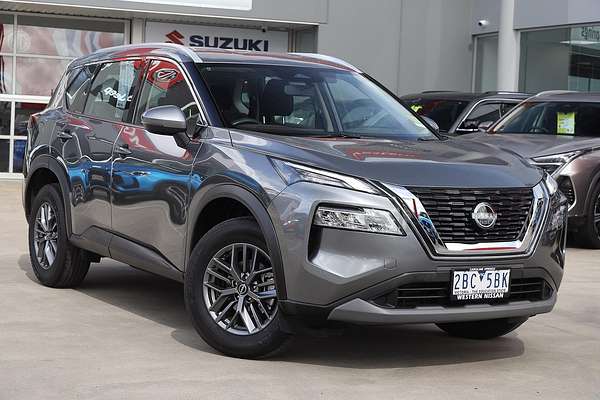 2024 Nissan X-TRAIL ST T33