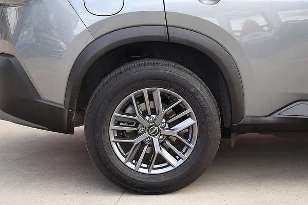 2024 Nissan X-TRAIL ST T33