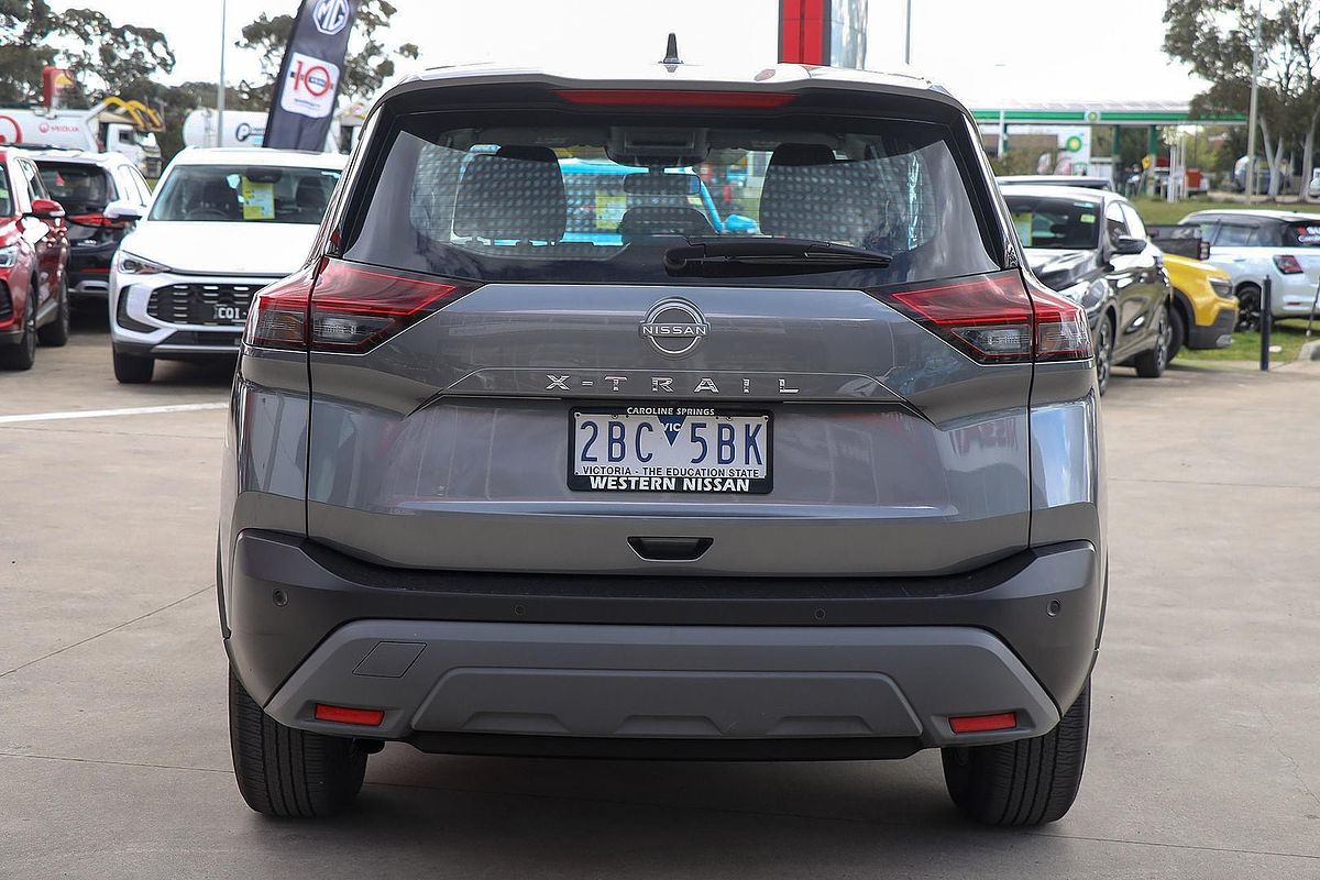 2024 Nissan X-TRAIL ST T33