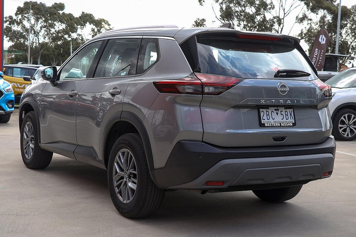 2024 Nissan X-TRAIL ST T33