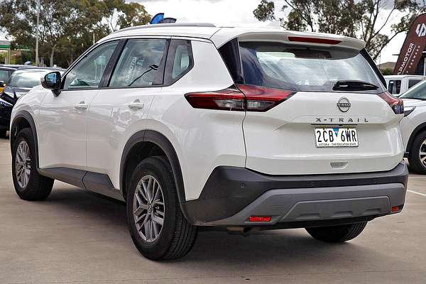 2025 Nissan X-TRAIL ST T33