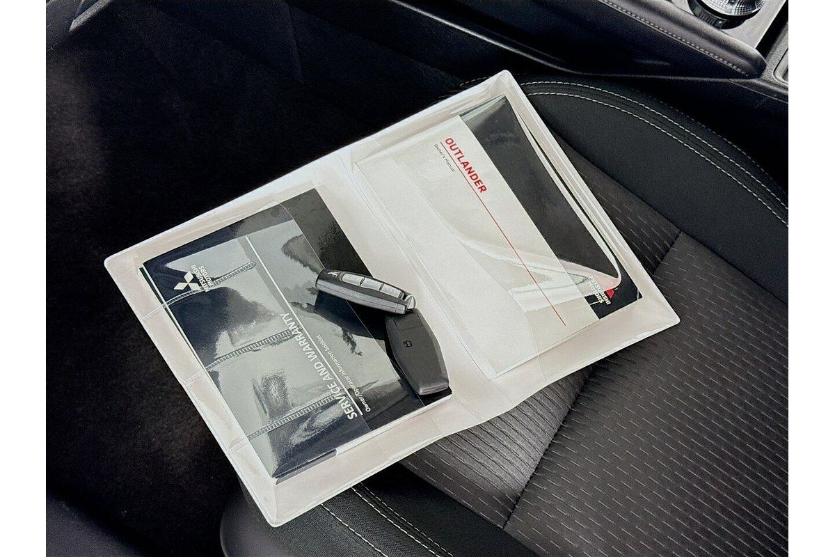 2024 Mitsubishi Outlander ES ZM