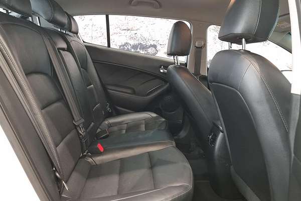 2017 Kia Cerato Sport+ YD