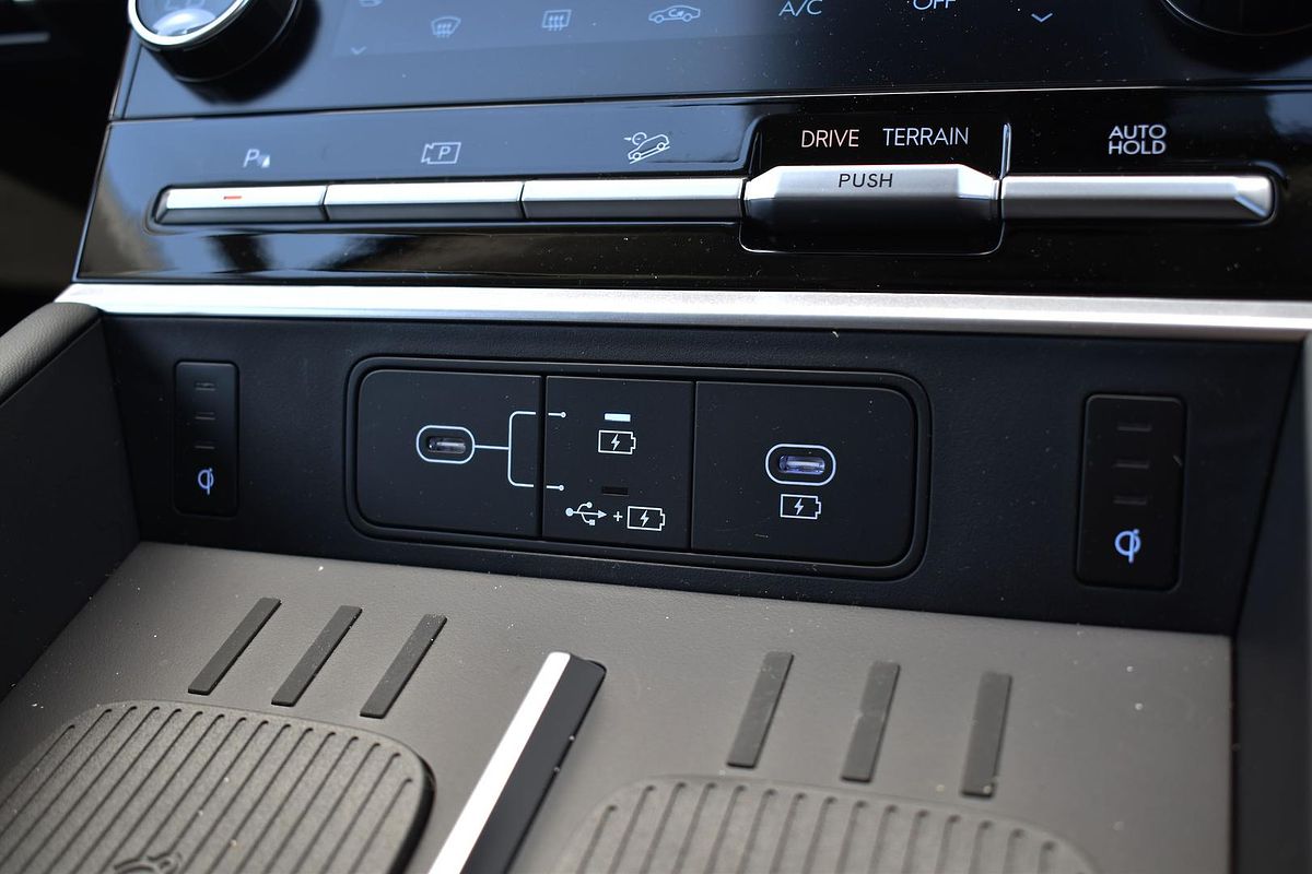 2025 Hyundai Santa Fe Hybrid Elite MX5.V1