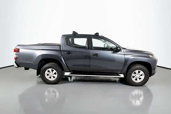 2019 Mitsubishi Triton GLX MR 4X4