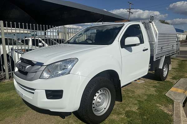 2016 Isuzu D-MAX SX High Ride Rear Wheel Drive