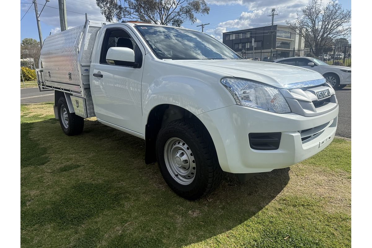 2016 Isuzu D-MAX SX High Ride Rear Wheel Drive