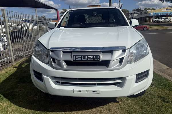 2016 Isuzu D-MAX SX High Ride Rear Wheel Drive
