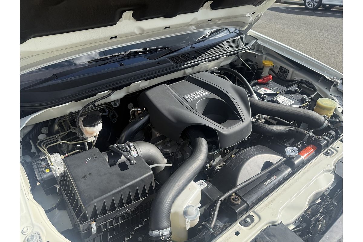 2016 Isuzu D-MAX SX High Ride Rear Wheel Drive