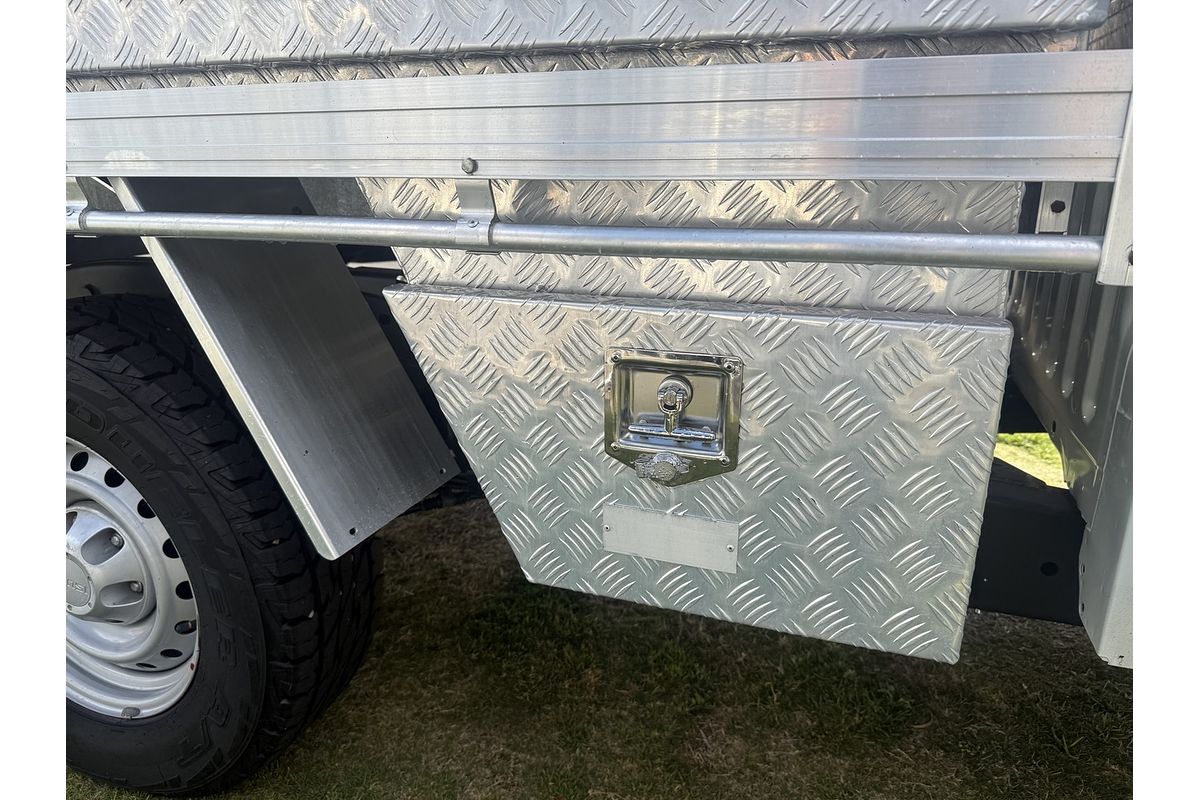 2016 Isuzu D-MAX SX High Ride Rear Wheel Drive