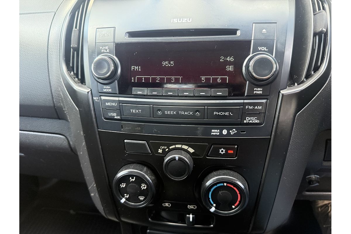 2016 Isuzu D-MAX SX High Ride Rear Wheel Drive