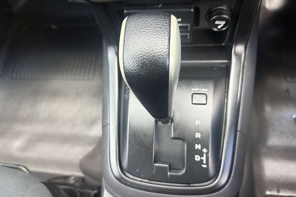 2016 Isuzu D-MAX SX High Ride Rear Wheel Drive