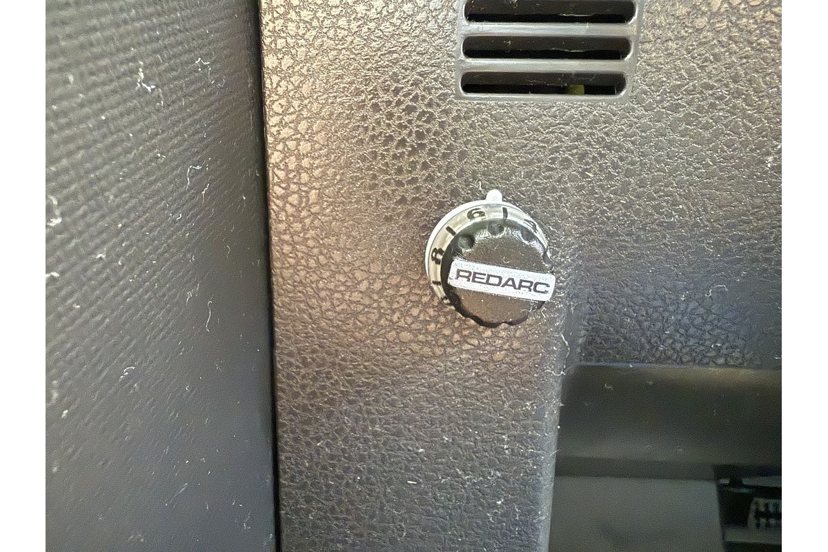 2016 Isuzu D-MAX SX High Ride Rear Wheel Drive