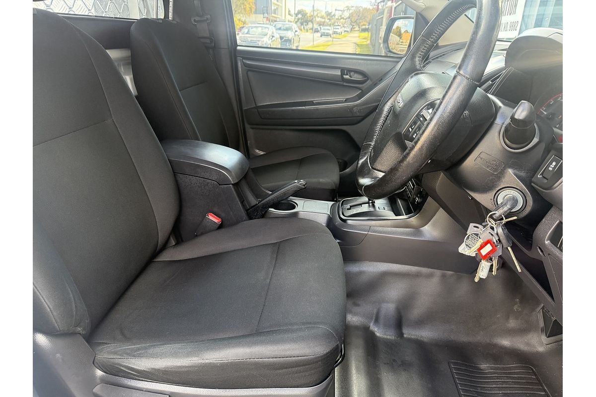 2016 Isuzu D-MAX SX High Ride Rear Wheel Drive