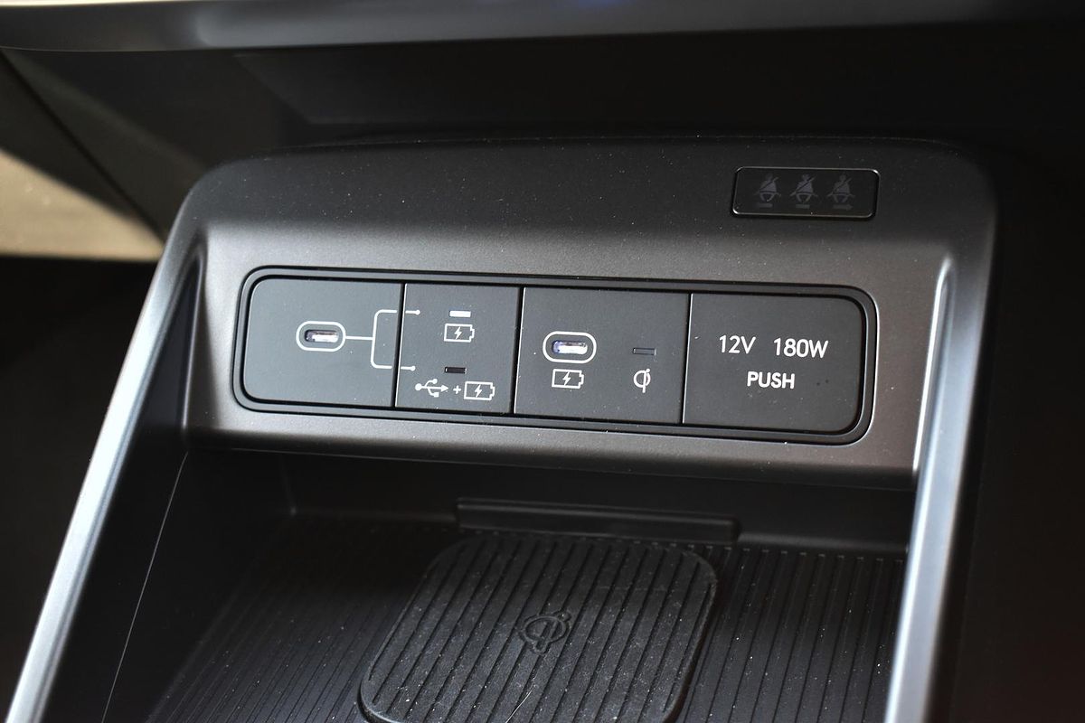 2025 Hyundai Kona Premium SX2.V2