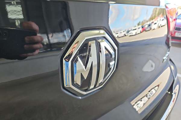 2023 MG ZST Excite