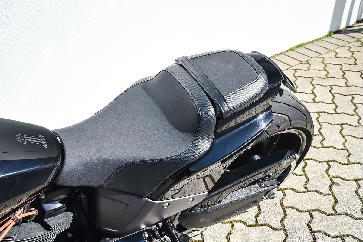 2019 Harley-Davidson FXDR 114 (FXDRS)