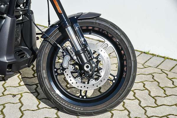 2019 Harley-Davidson FXDR 114 (FXDRS)