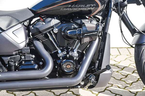 2019 Harley-Davidson FXDR 114 (FXDRS)