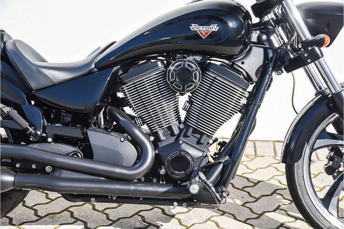 2011 Other Brands VICTORY