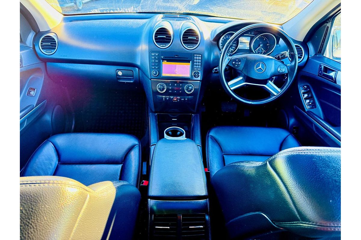 2009 Mercedes-Benz M-Class ML350 CDI BlueEFFICIENCY AMG Sports W164