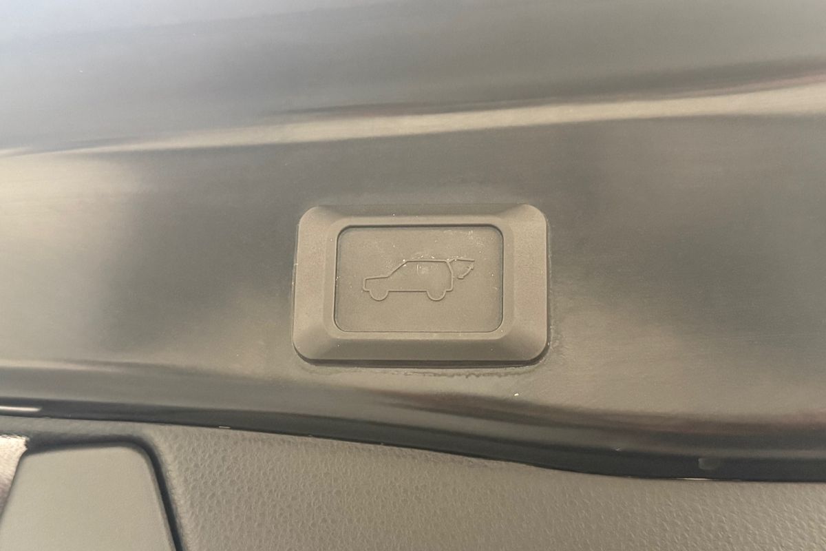 2023 Toyota RAV4 Cruiser AXAH54R