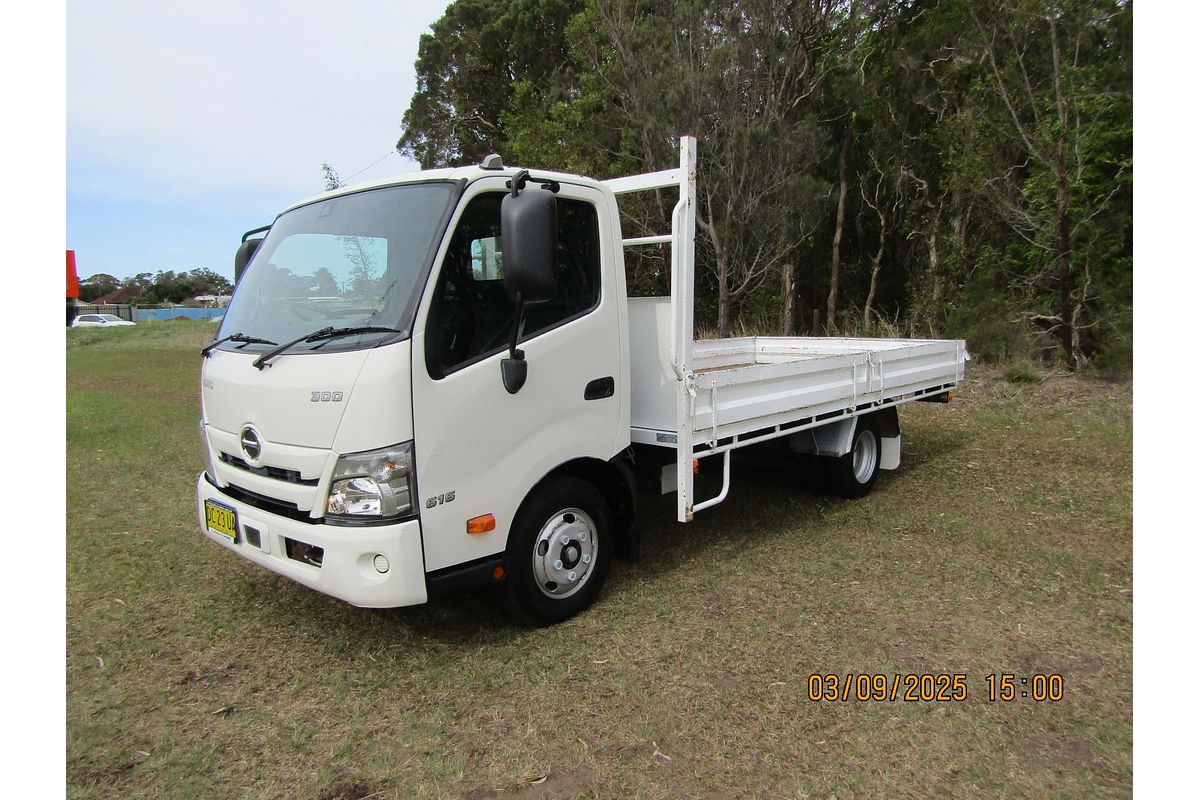 2021 Hino 300 Series 616 2WD