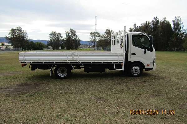 2021 Hino 300 Series 616 2WD