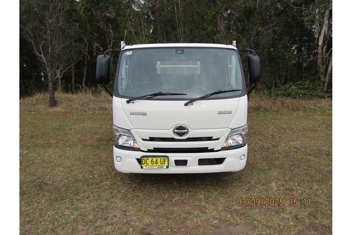 2021 Hino 300 Series 616 2WD