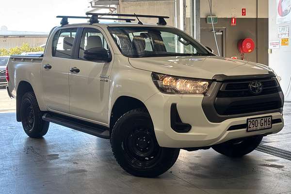 2020 Toyota Hilux SR GUN126R