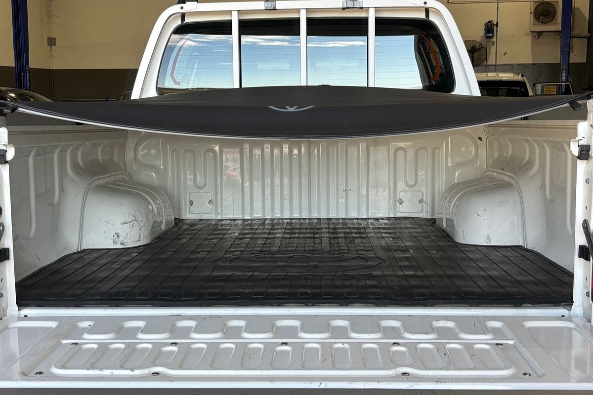 2020 Toyota Hilux SR GUN126R