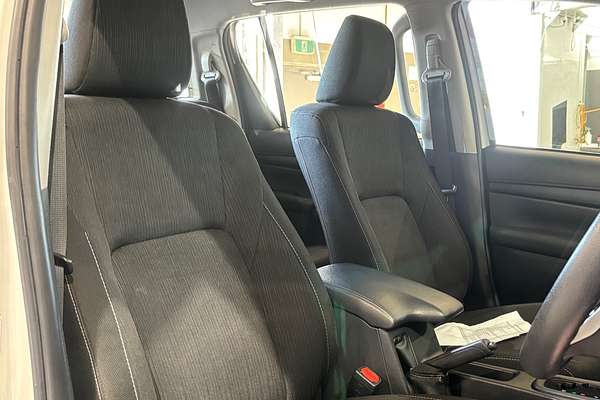 2020 Toyota Hilux SR GUN126R