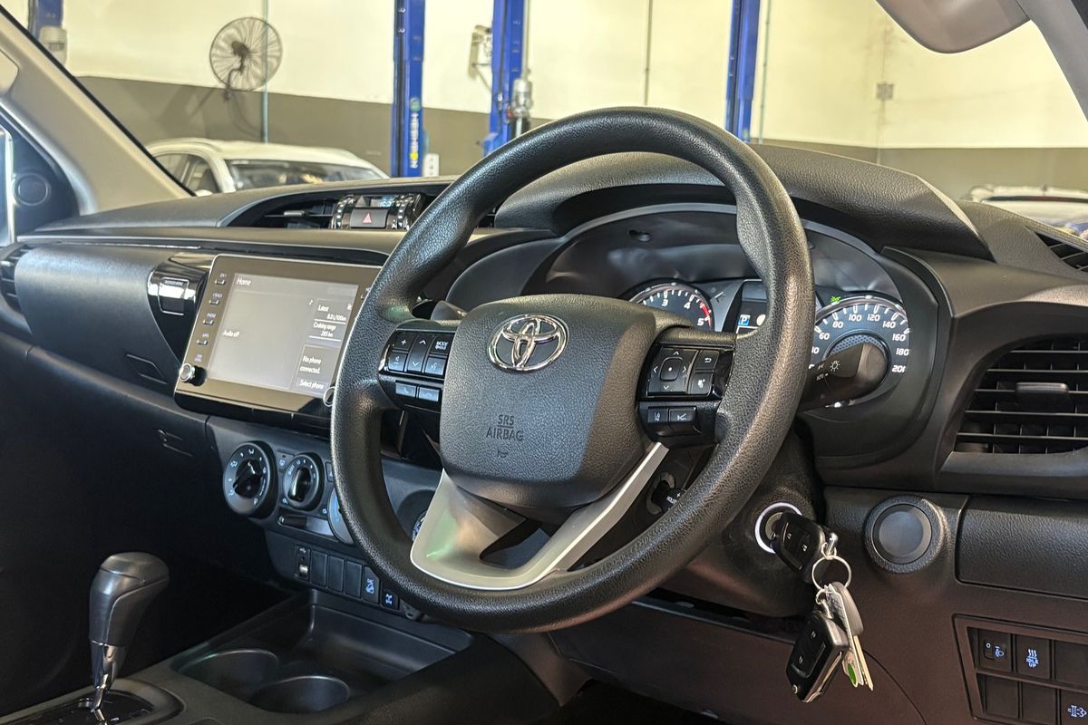 2020 Toyota Hilux SR GUN126R