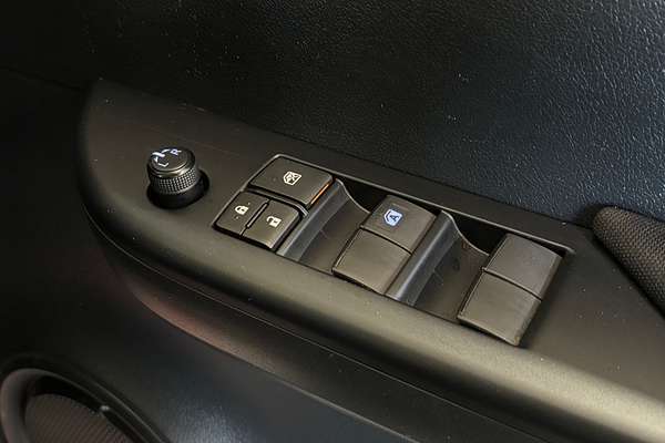 2020 Toyota Hilux SR GUN126R