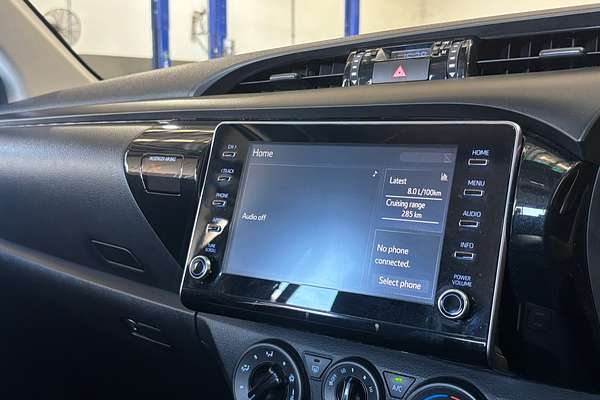 2020 Toyota Hilux SR GUN126R
