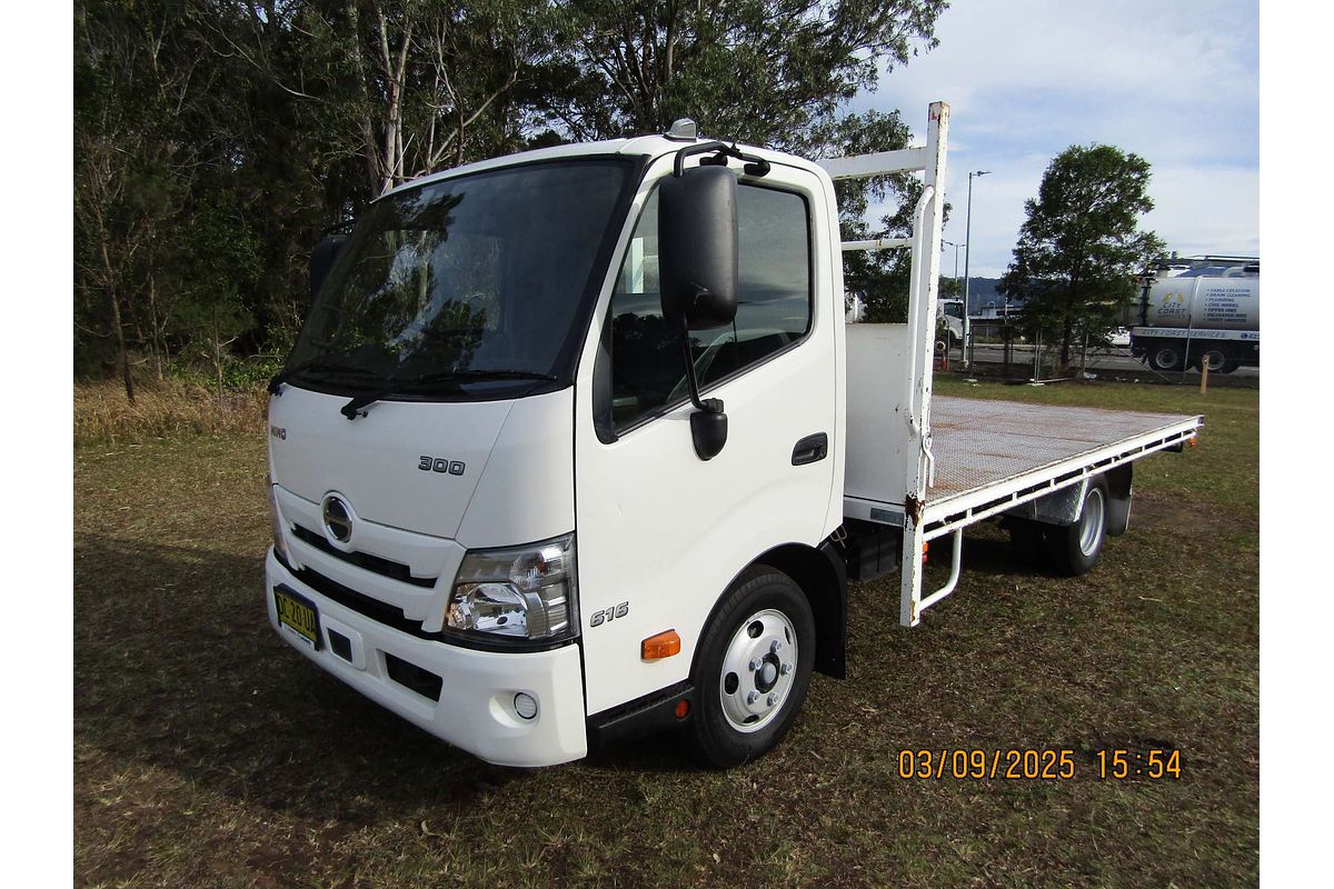 2021 Hino 300 Series 616 2WD