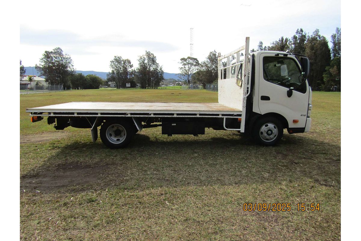 2021 Hino 300 Series 616 2WD