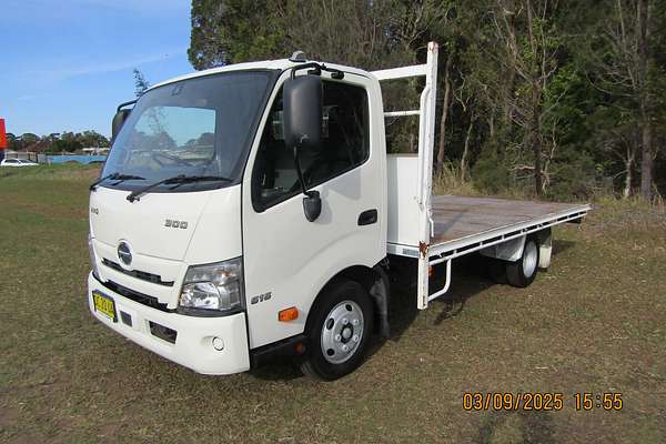 2021 Hino 300 Series 616 2WD
