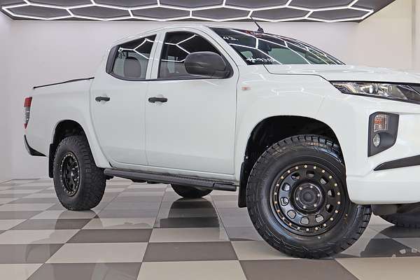 2021 Mitsubishi Triton GLX MR Rear Wheel Drive